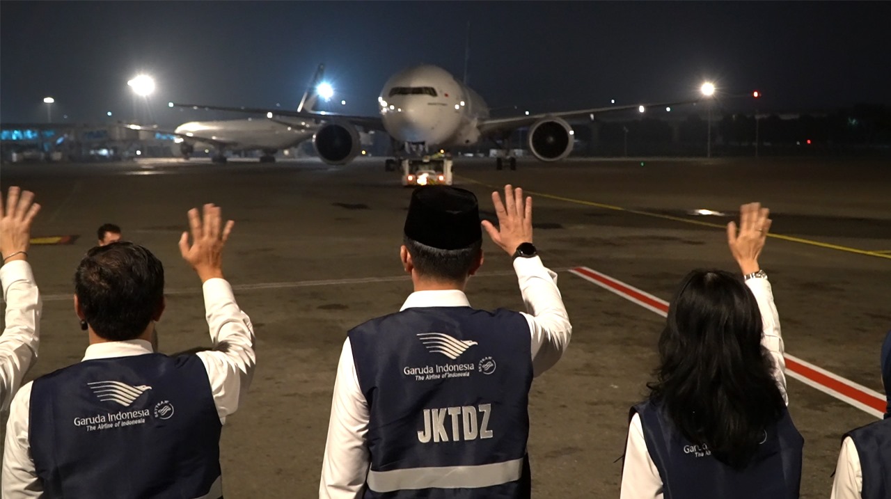 Garuda Indonesia Mulai Terbangkan 90 Ribu Jemaah Haji, Prioritaskan Layanan Ramah Lansia